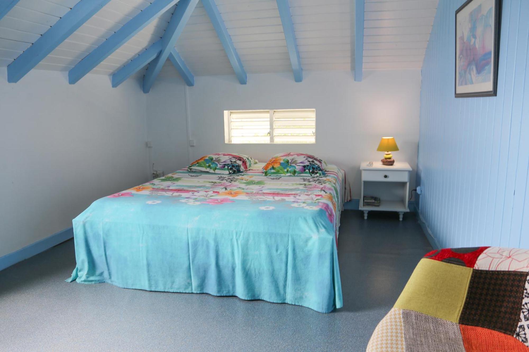 Ixora Paradise Piscine - Vue Homestay